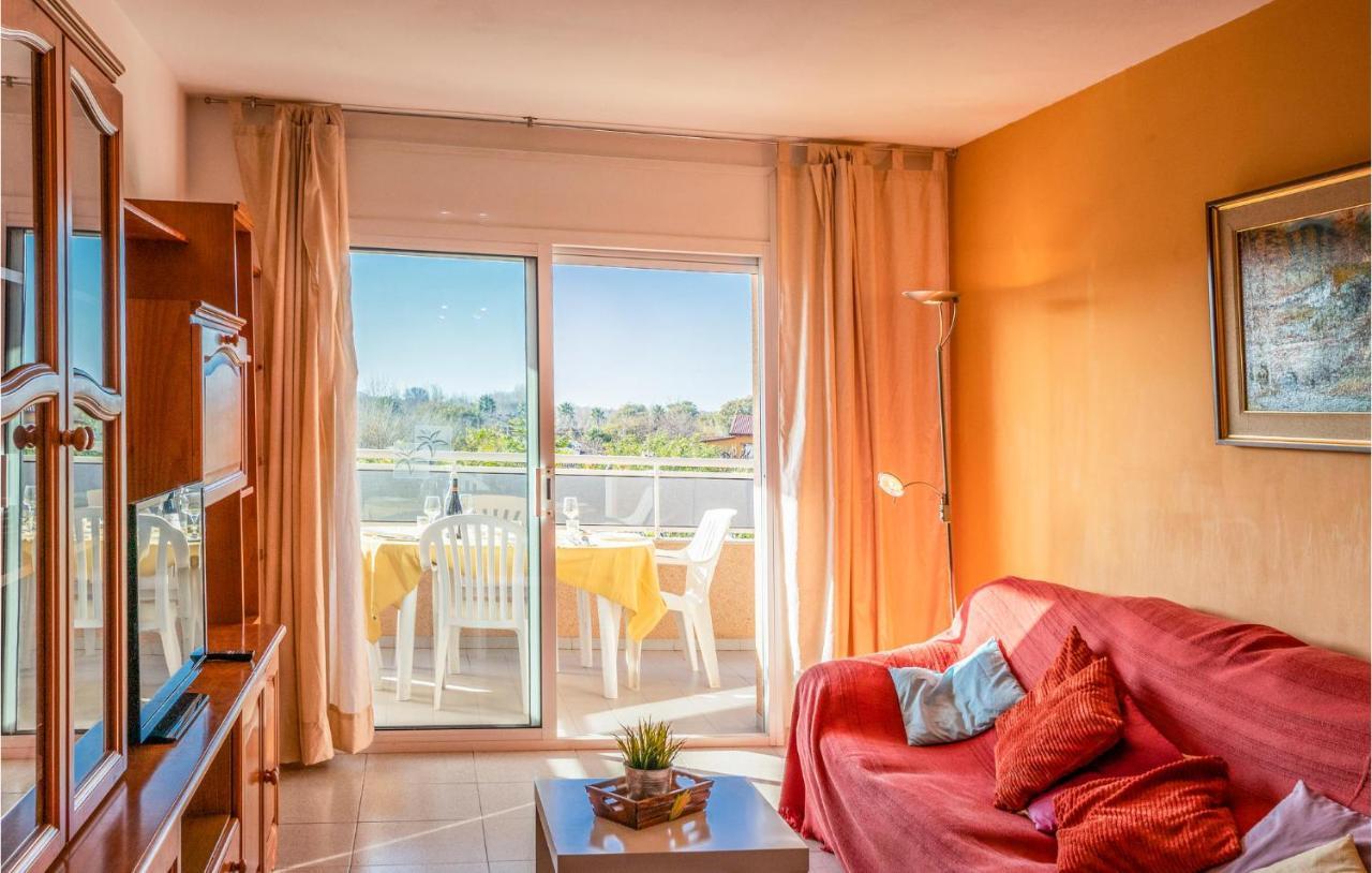 Awesome Apartment In Blanes Eksteriør billede